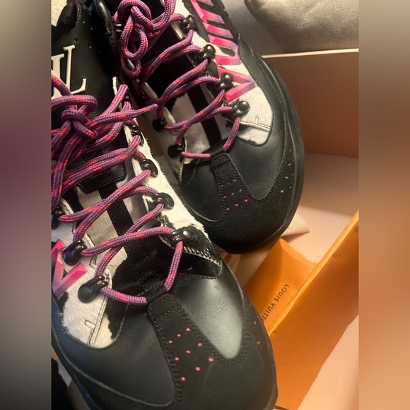 Louis Vuitton Millenium Ankle Boot , black & pink Size 9 - Picture 8 of 10